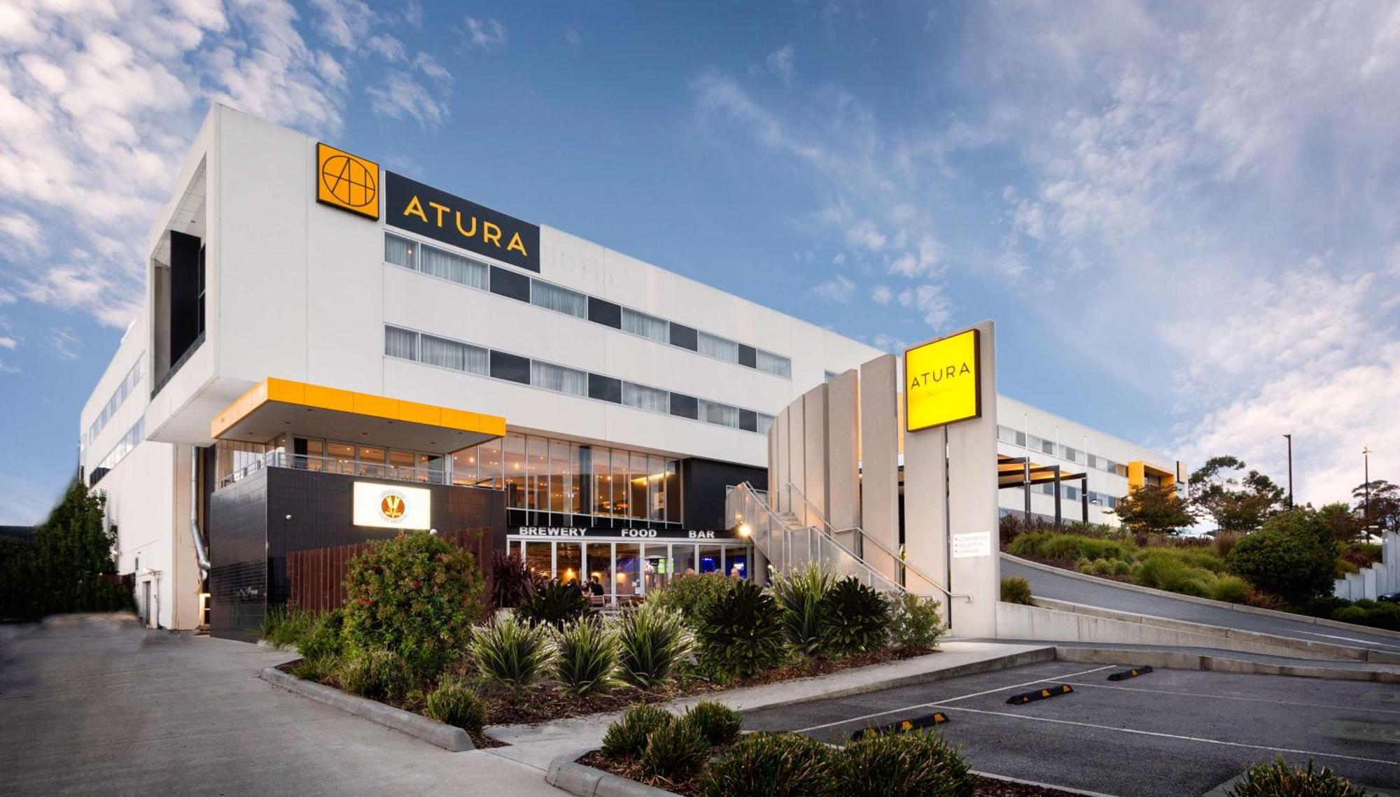 อตูรา แดนเดนอง Hotel Doveton ภายนอก รูปภาพ